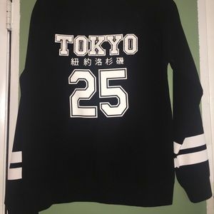 Forever 21 Medium Sweatshirt